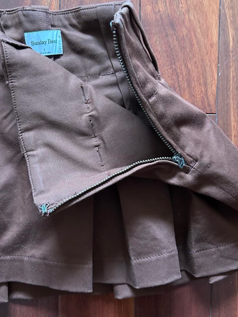 Aritzia Sunday Best Brown Pleated Mini Skirt - Picture 5 of 6